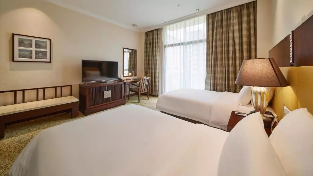 ی اتاق 2 هتل دانگ فانگ چین